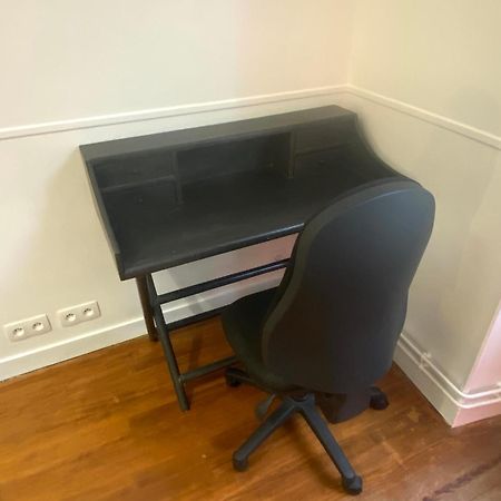 Floydroom'S Pau Chambre Hotes Dans Appartement Partage Proche Chateau Екстер'єр фото