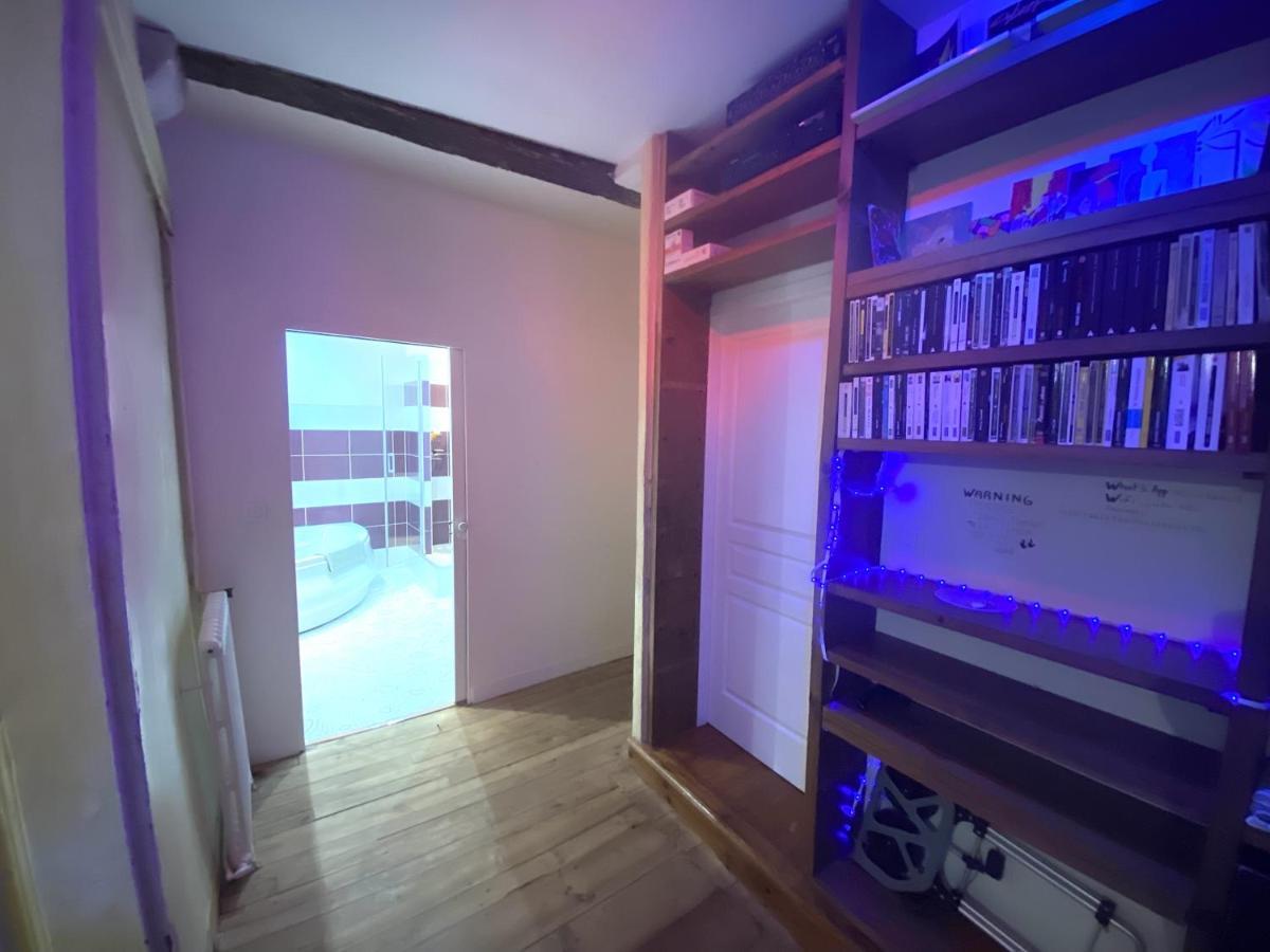Floydroom'S Pau Chambre Hotes Dans Appartement Partage Proche Chateau Екстер'єр фото