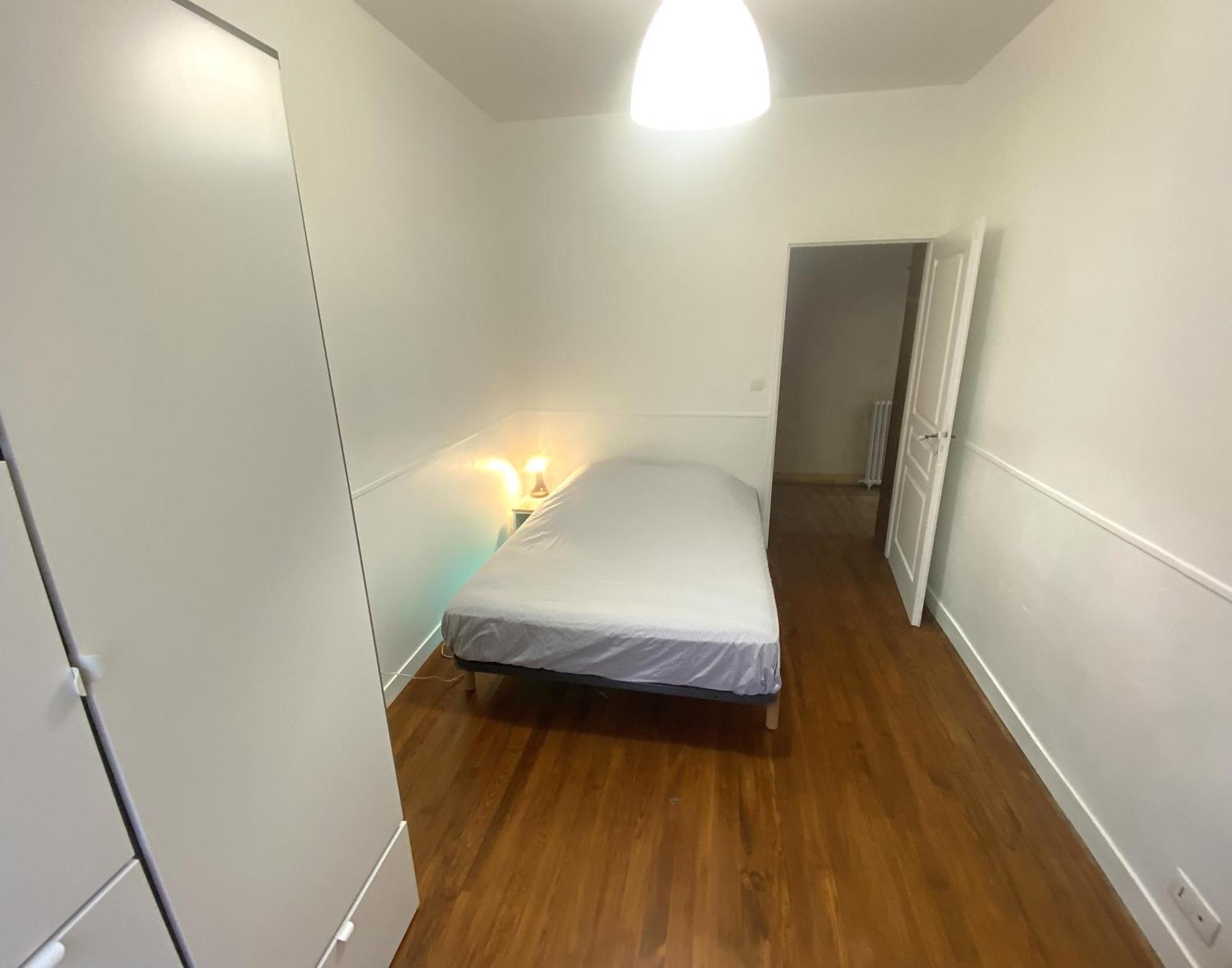 Floydroom'S Pau Chambre Hotes Dans Appartement Partage Proche Chateau Екстер'єр фото